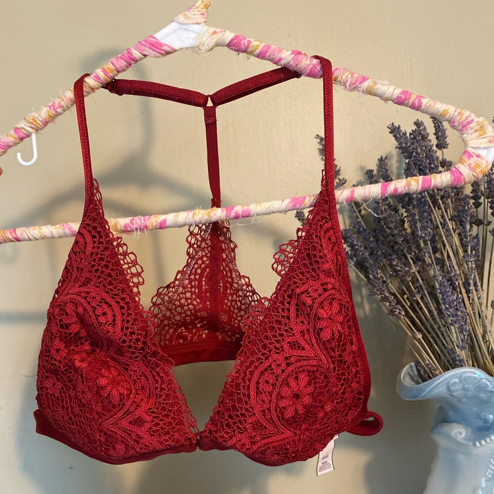 Victoria’s Secret Racerback Bra